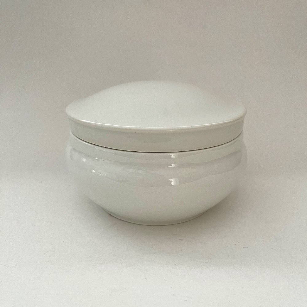 MEISSEN GERMANY LIDDED BOX VINTAGE